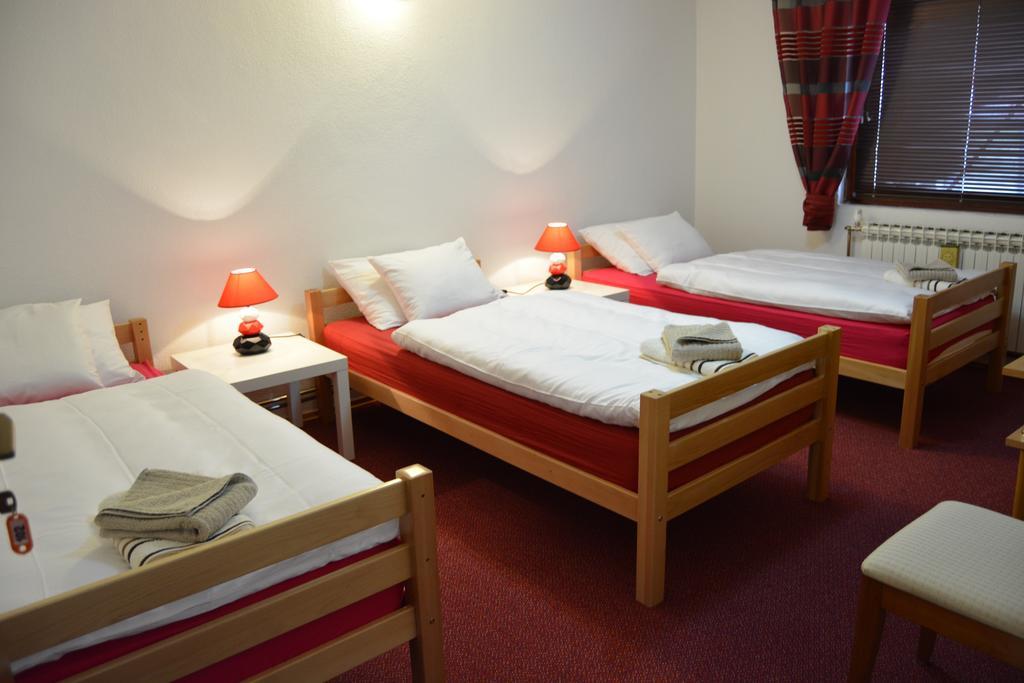 Hostel Denal Saraybosna Oda fotoğraf