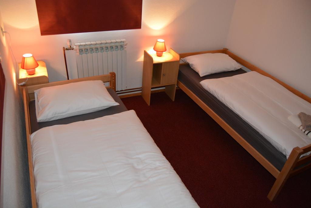 Hostel Denal Saraybosna Oda fotoğraf